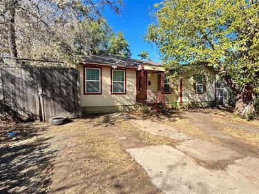 3557 Pecos Street, Fort Worth, TX 76119