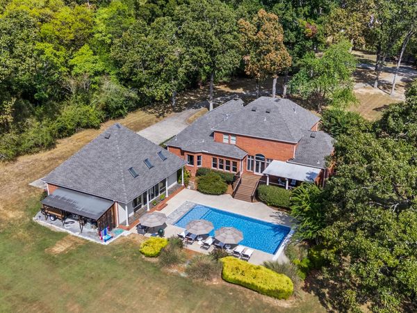 415 Crittenden Avenue, Chickamauga, GA 30707