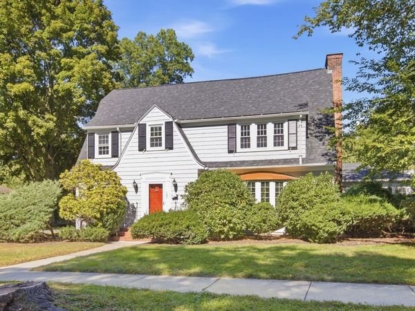 128 Meadowbrook Rd, Longmeadow, MA 01106