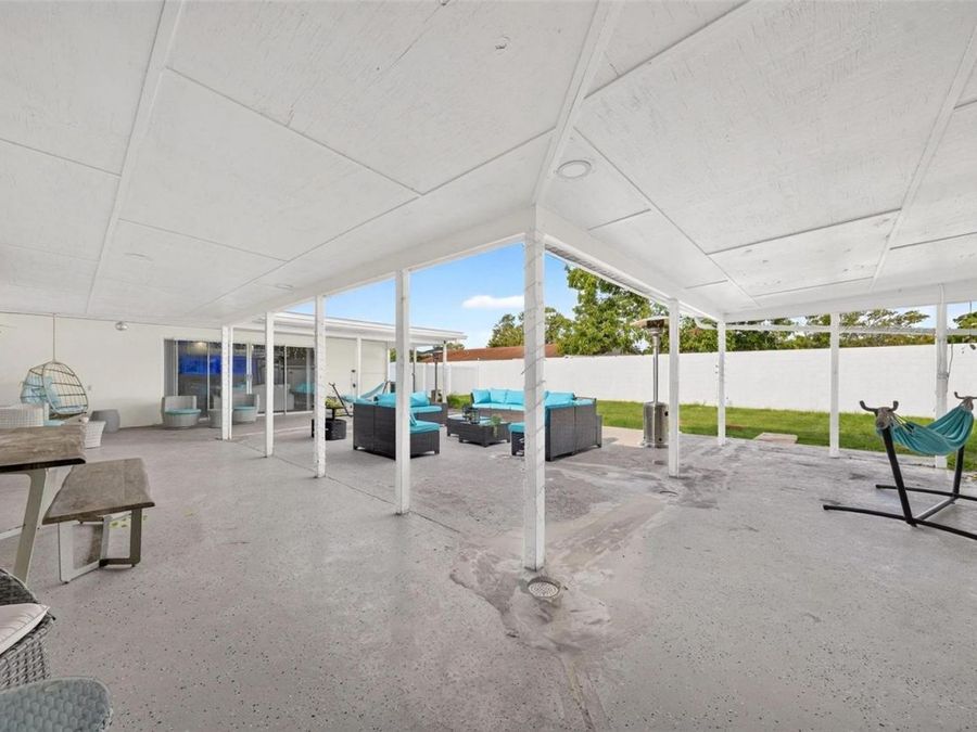 Property Image 79
