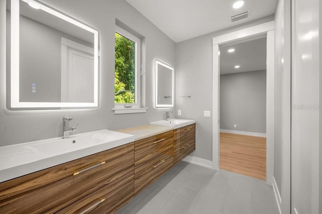 3360 Bayou Sound, Longboat Key, FL 34228 Photo