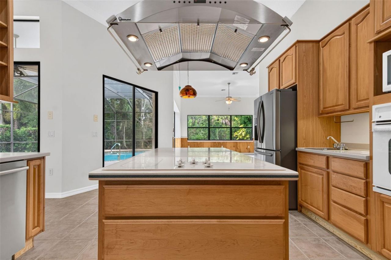 679 Sawgrass Bridge Road, Venice, FL 34292 Photo