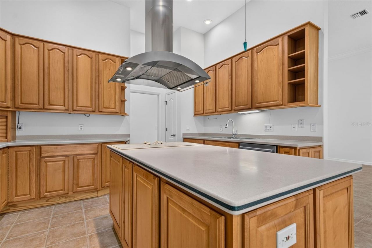 679 Sawgrass Bridge Road, Venice, FL 34292 Photo
