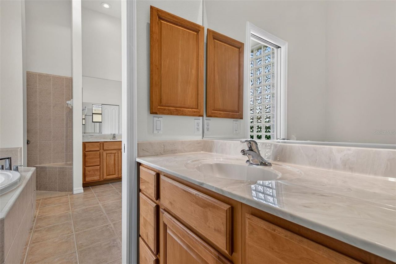679 Sawgrass Bridge Road, Venice, FL 34292 Photo