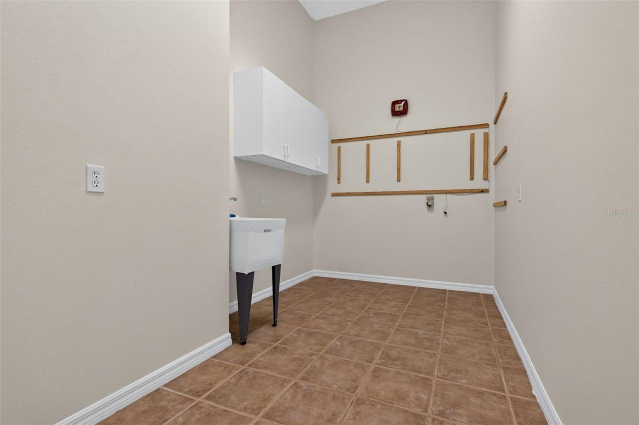 679 Sawgrass Bridge Road, Venice, FL 34292 Photo