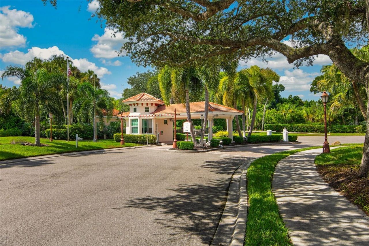 679 Sawgrass Bridge Road, Venice, FL 34292 Photo