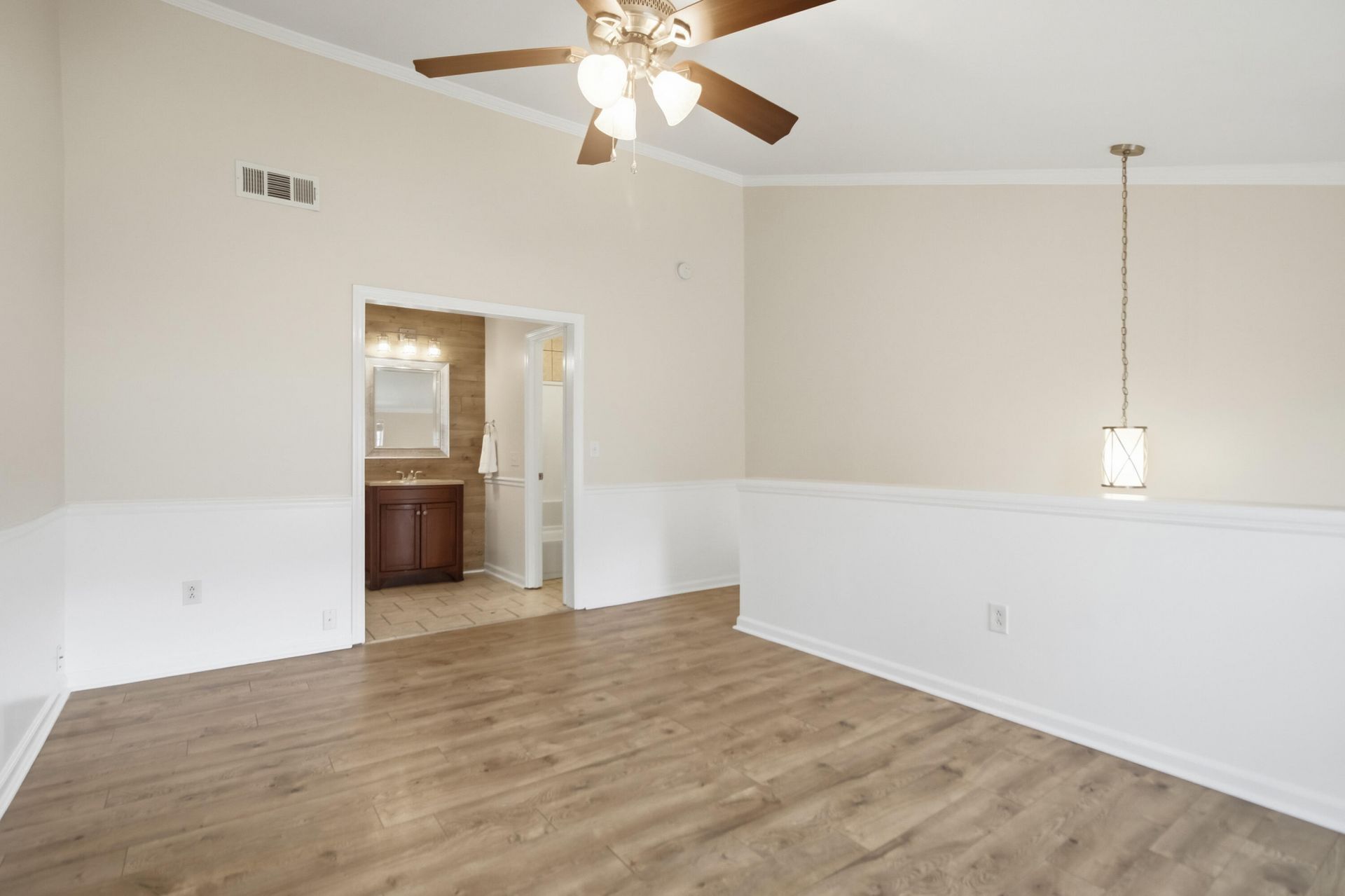 2494 Etiwan Avenue Photo 18