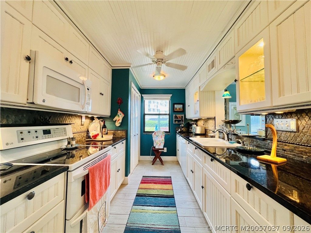 10044 S Ocean Drive , Unit 102, Jensen Beach, FL 34957 Photo