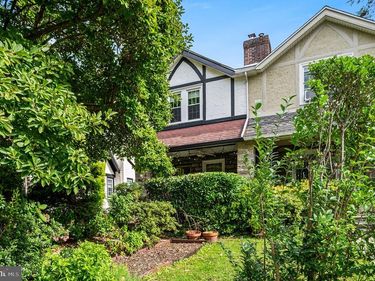 37 CHATHAM ROAD, ARDMORE, PA 19003