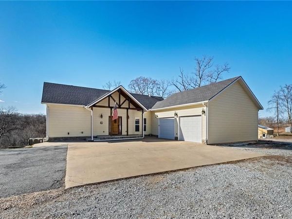 23860 W Highway 102 , Gravette, AR 72736