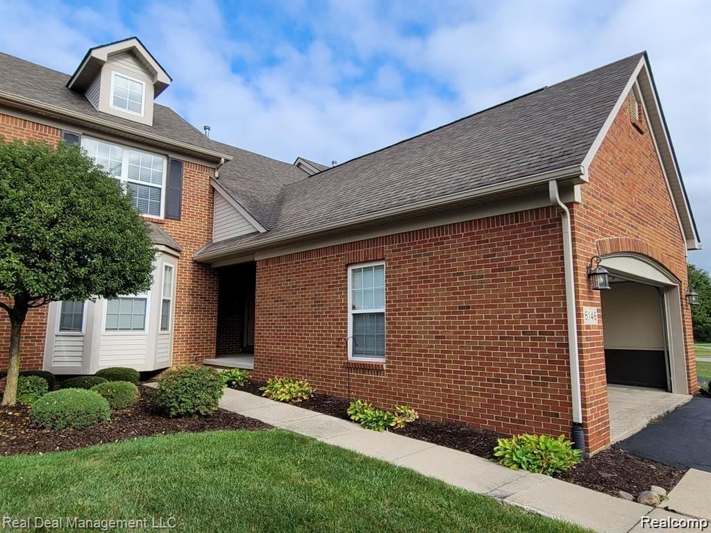 6146 Lone Oak Circle, Holly Township, Mi 48439 Main Photo