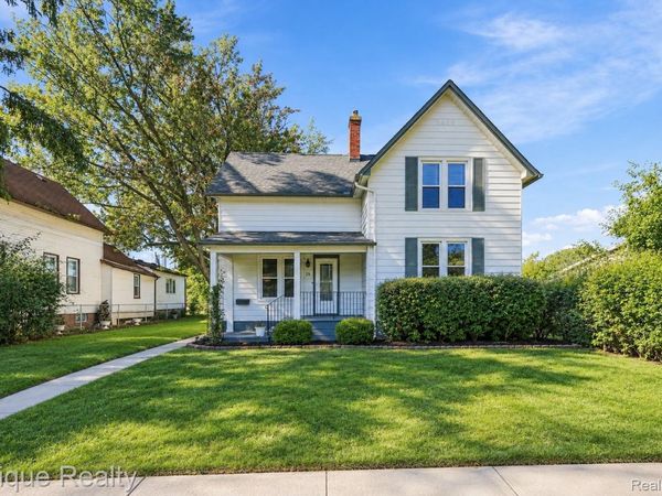 15 3rd Street, Mt Clemens, Mi 48043