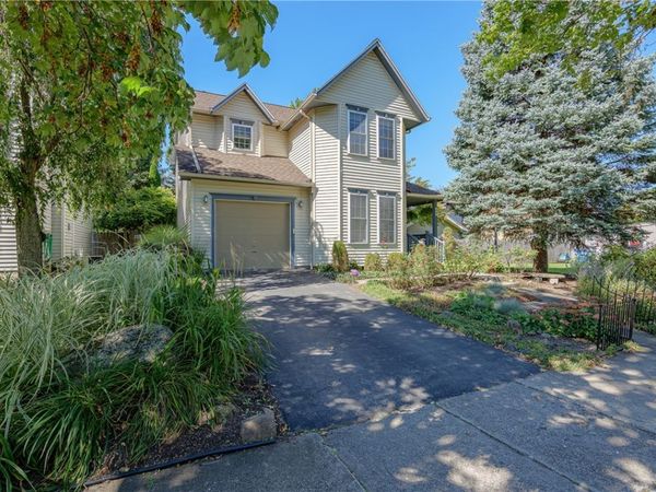 125 Delray Road , Rochester, NY 14610