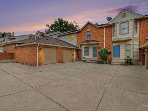 1021 Windsor Street, Cincinnati, OH 45206