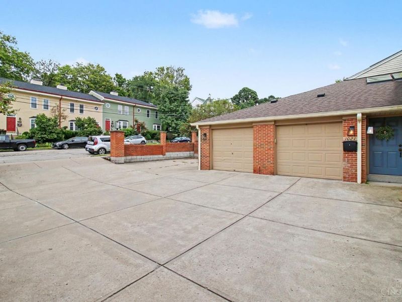 1021 Windsor Street, Cincinnati, OH 45206 Photo 3