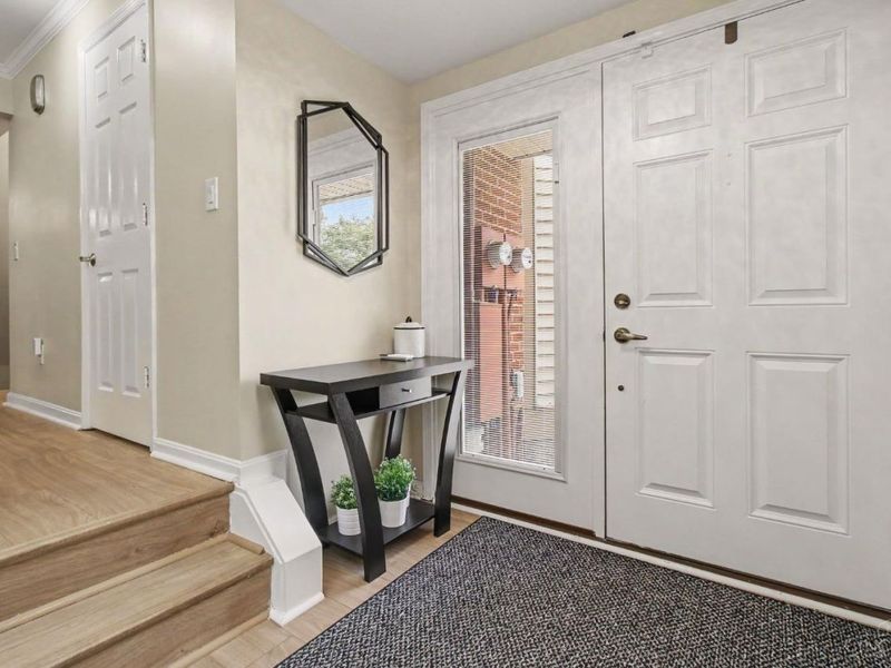 1021 Windsor Street, Cincinnati, OH 45206 Photo 4