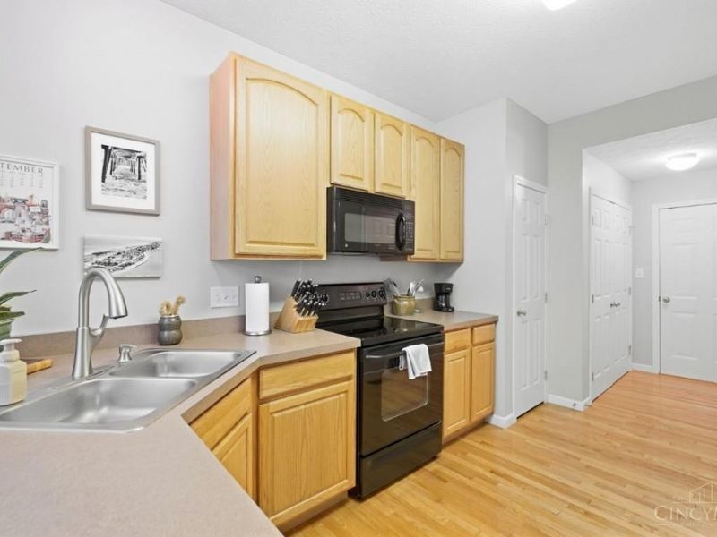 3751 Thorngate Drive, Mason, OH 45040 Photo 16