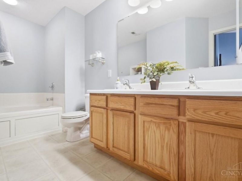 3751 Thorngate Drive, Mason, OH 45040 Photo 22
