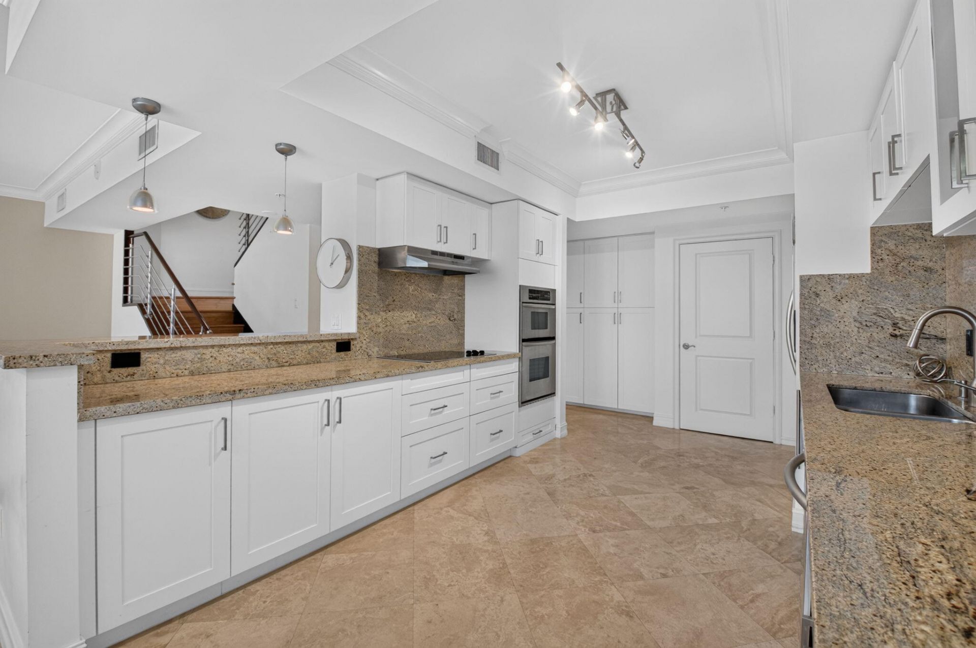 99 SE Mizner Boulevard, Unit Ph37, Boca Raton, FL 33432 Photo