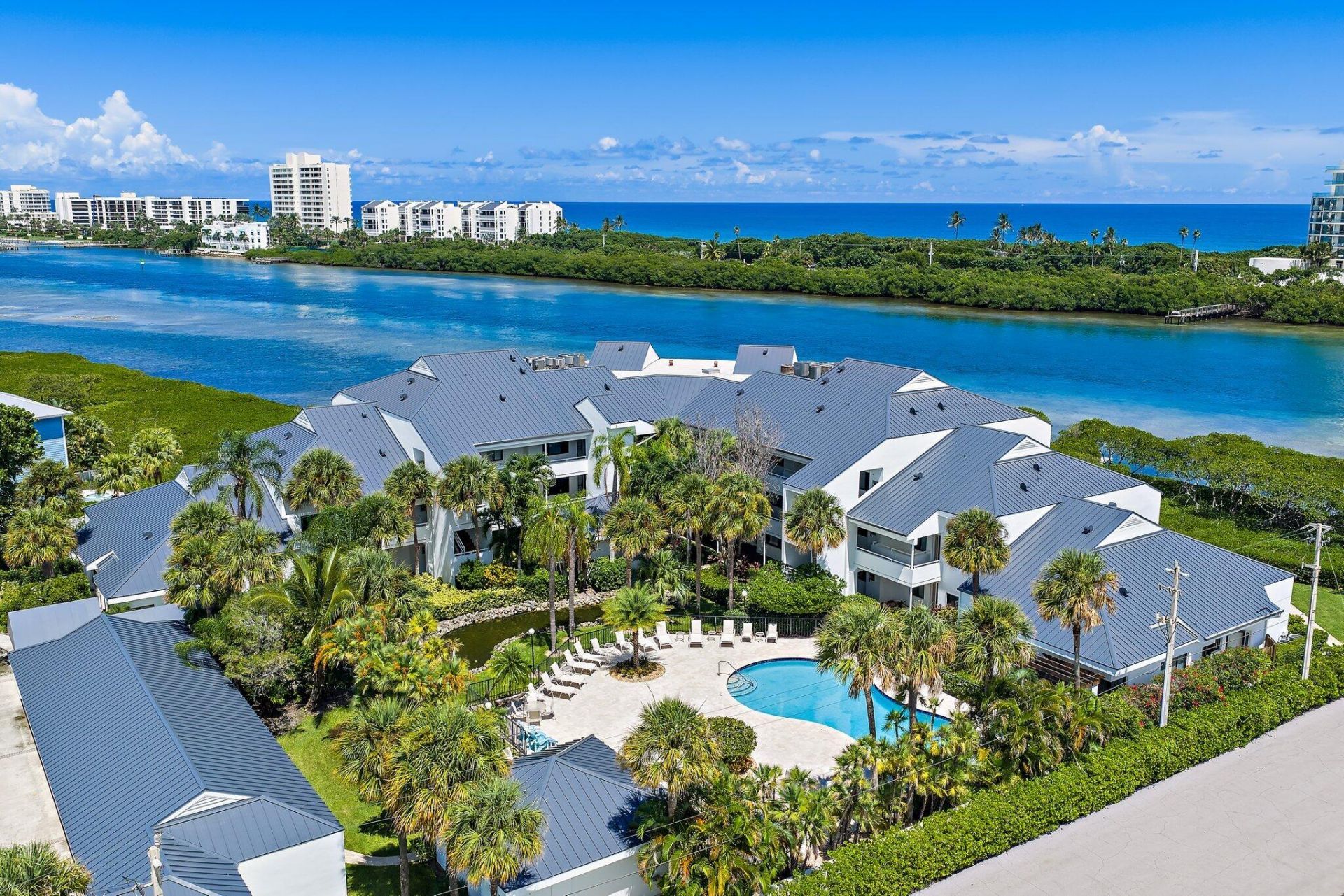 200 Waterway Road, Unit 105, Tequesta, FL 33469 Photo
