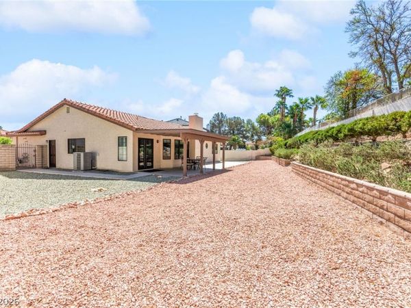 2805 Crystal Cove Drive , Las Vegas, NV 89117