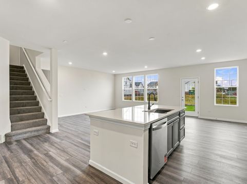 Main Photo