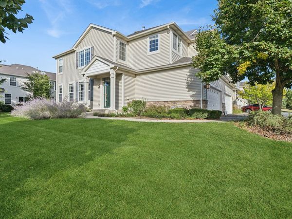 621 S Jade Lane , Round Lake, IL 60073