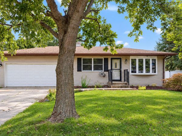 103 Poplar Court , Hebron, IN 46341