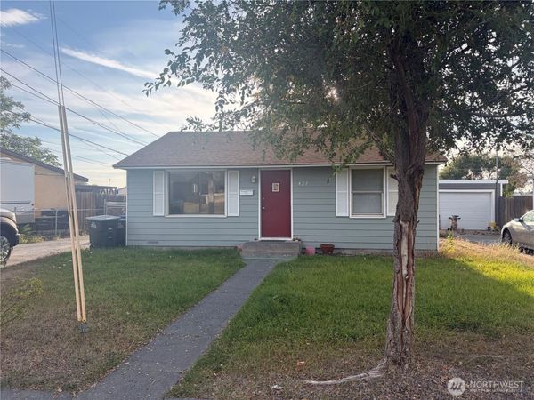 427 N Mattson Drive , Moses Lake, WA 98837