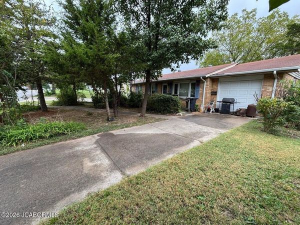 1504 SYLVAN LANE, Columbia, MO 65202
