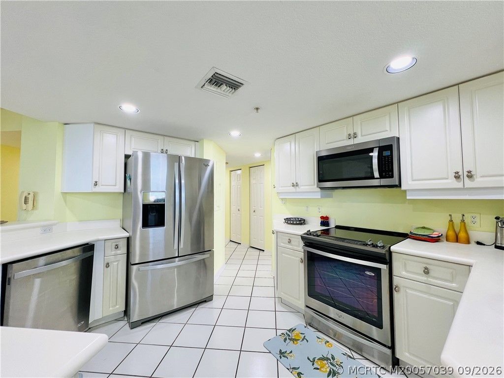 5051 N Highway A1a , Unit 12-6, Fort Pierce, FL 34949 Photo