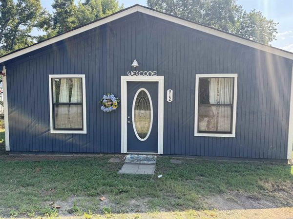 912 EZELL, Perryville, AR 72126