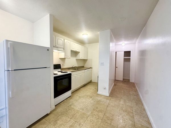 123 Sewall Ave, Unit 3F, Brookline, MA 02446
