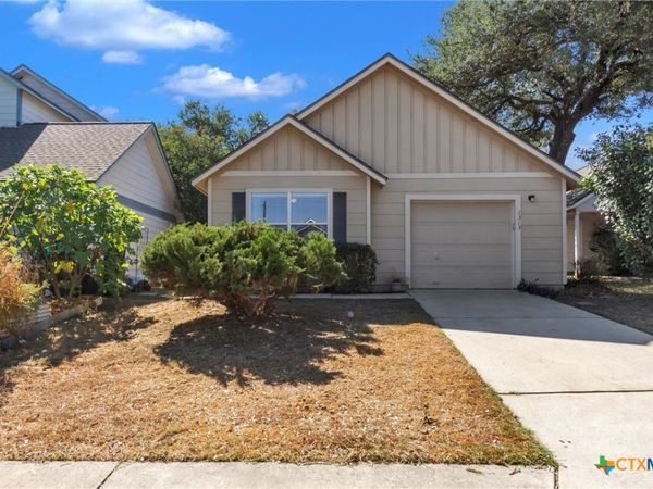 1313 E 3rd Street , Georgetown, TX 78626