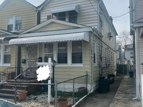 11616 148th Street , Jamaica, NY 11436