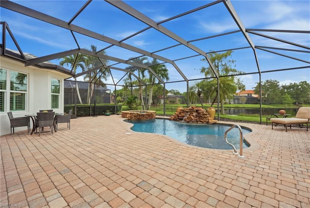 19615 Maddelena Cir, Estero, FL 33967 Photo