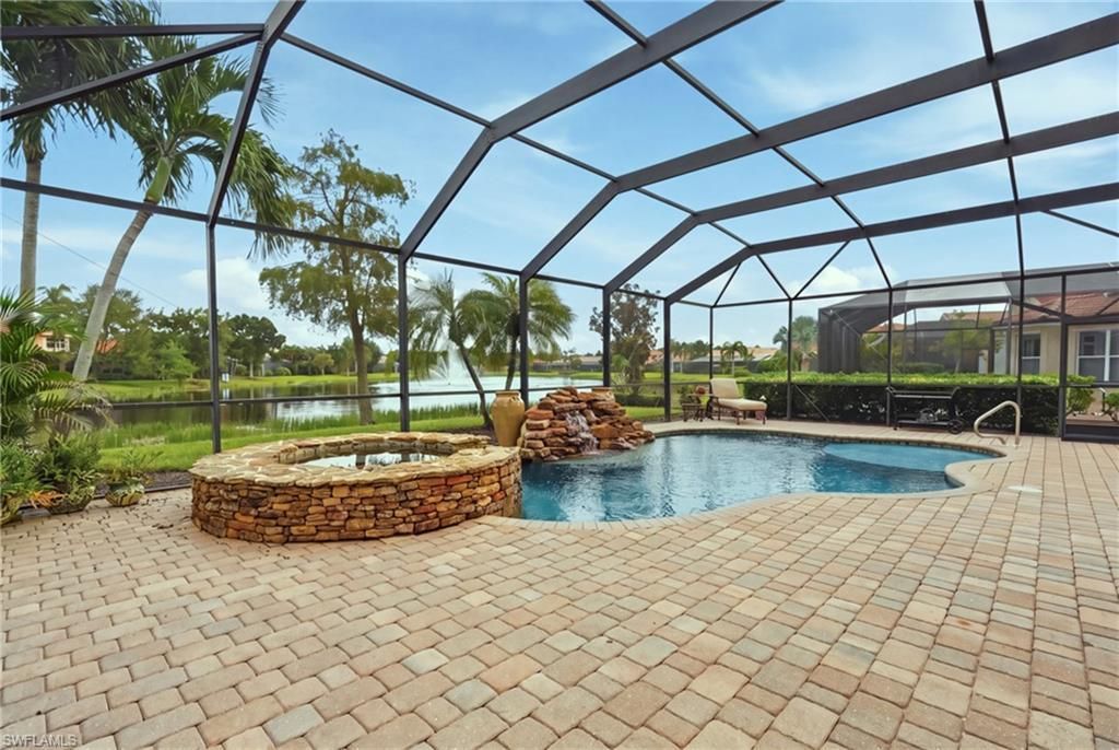 19615 Maddelena Cir, Estero, FL 33967 Photo
