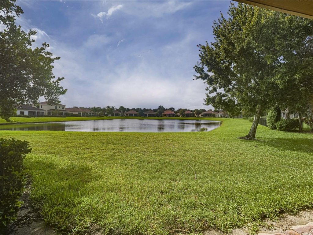 5560 57th Way , Vero Beach, FL 32967 Photo