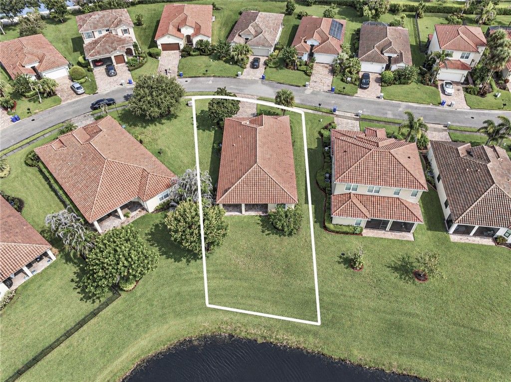 5560 57th Way , Vero Beach, FL 32967 Photo