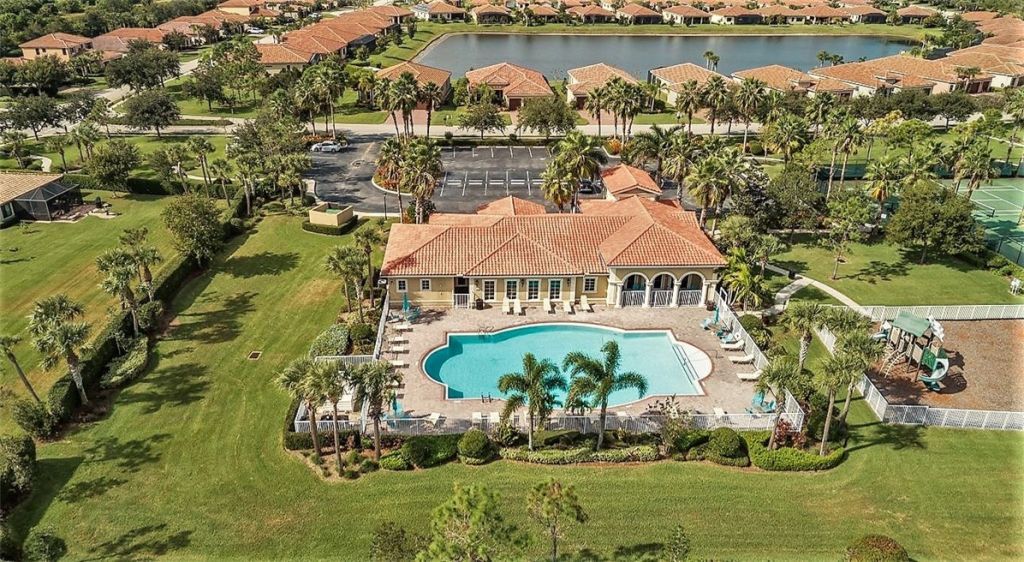 5560 57th Way , Vero Beach, FL 32967 Photo