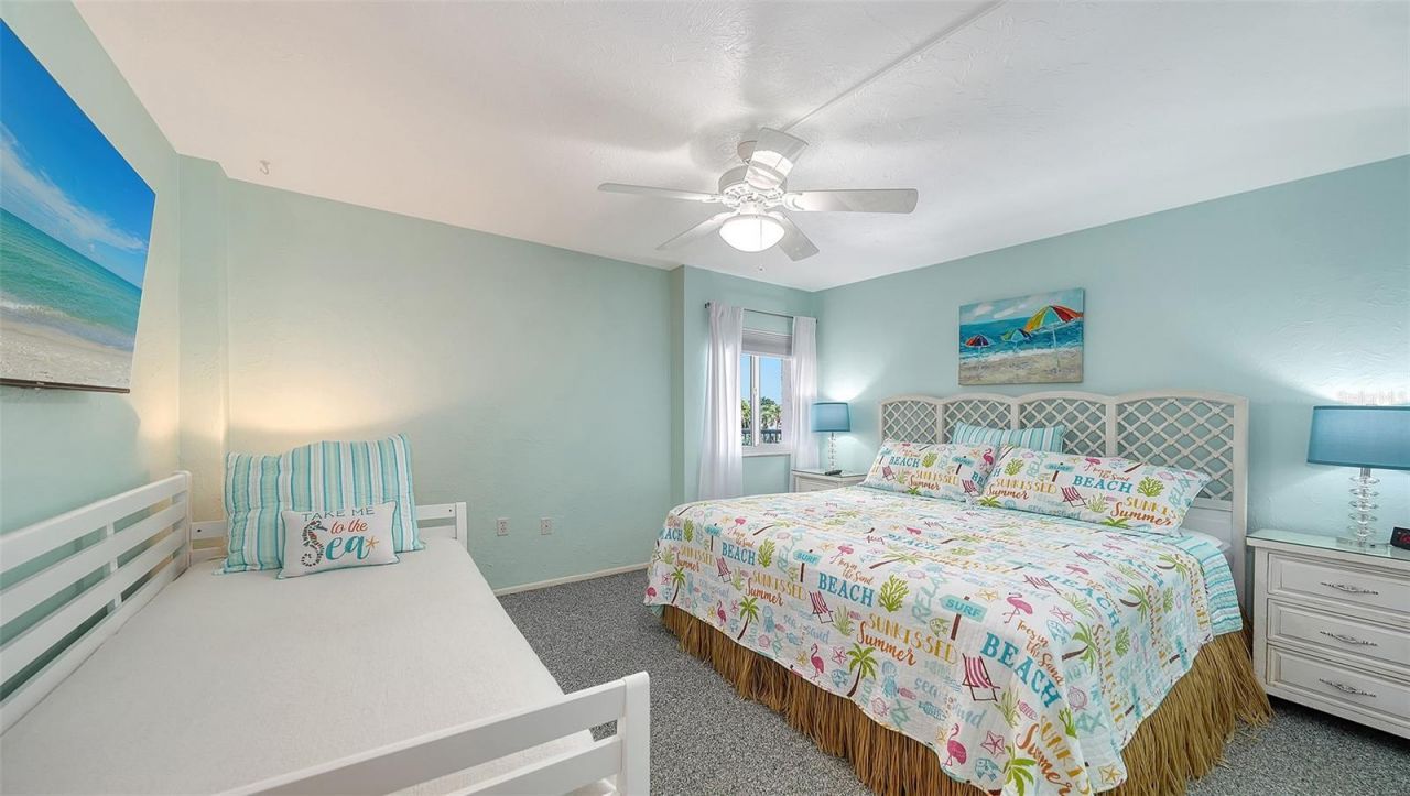 625 Beach Road, Unit 301, Sarasota, FL 34242 Photo