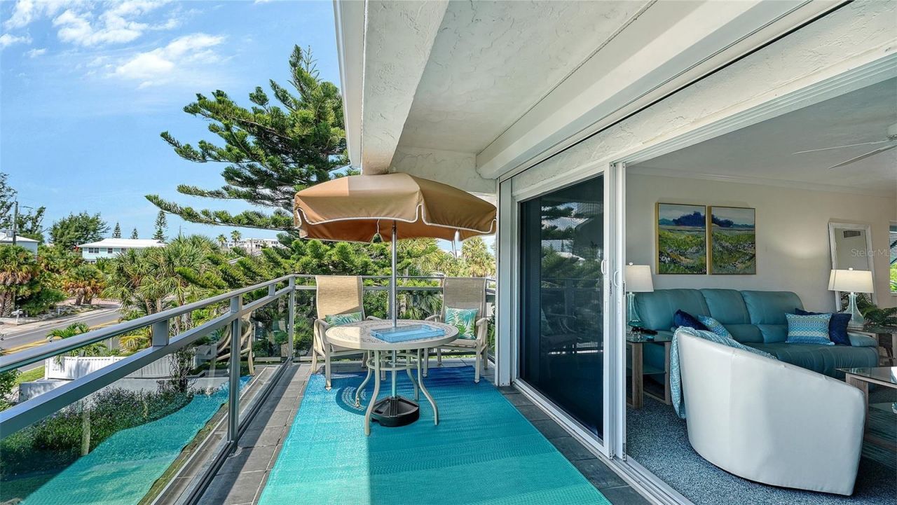 625 Beach Road, Unit 301, Sarasota, FL 34242 Photo