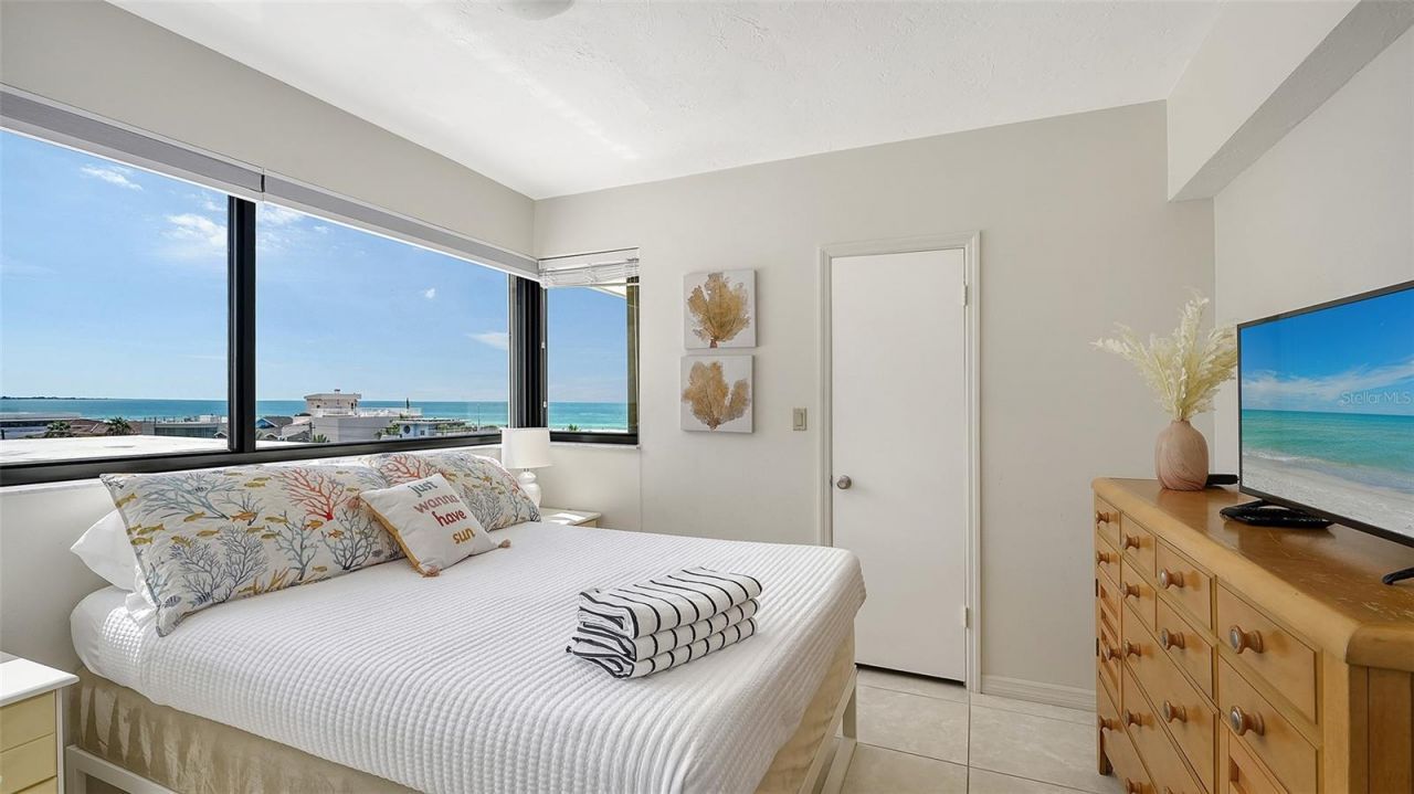 625 Beach Road, Unit 301, Sarasota, FL 34242 Photo