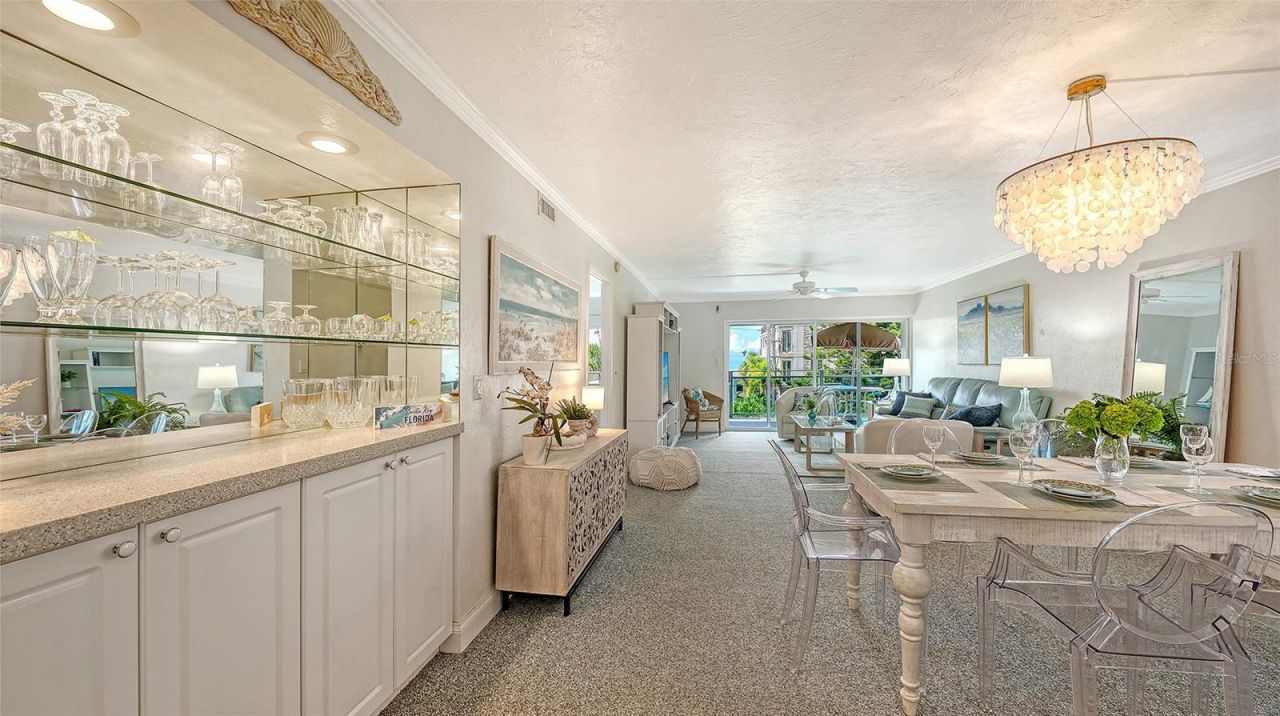 625 Beach Road, Unit 301, Sarasota, FL 34242 Photo