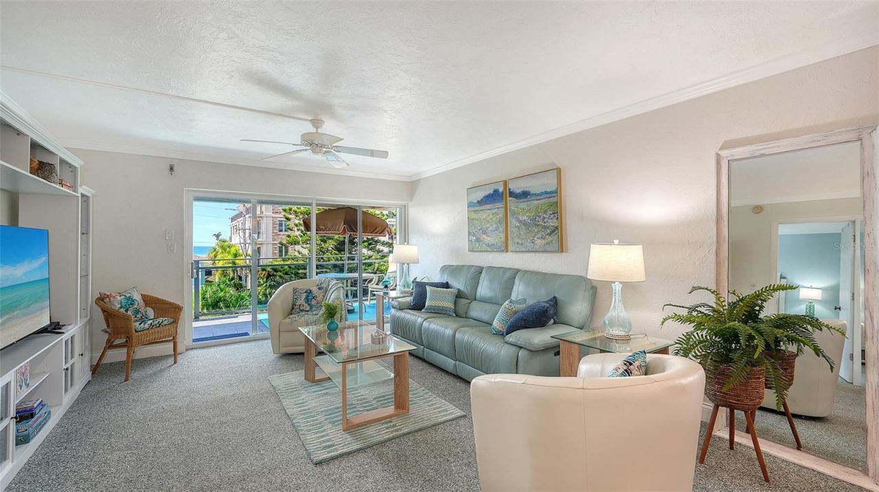 625 Beach Road, Unit 301, Sarasota, FL 34242 Photo