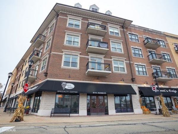 24 W Station Street , Unit 413W, Palatine, IL 60067