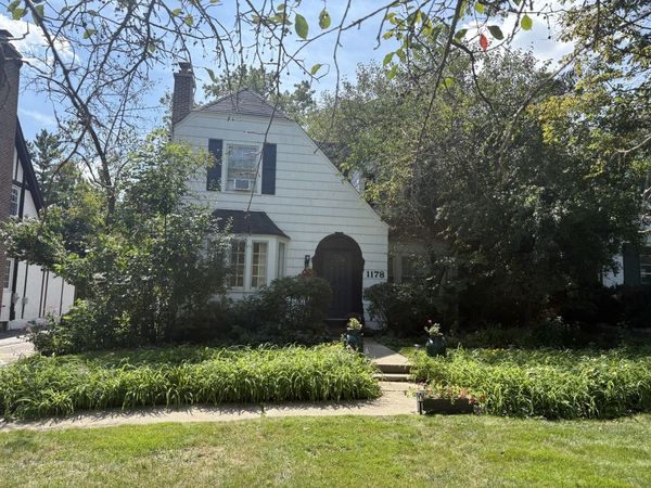 1178 Wade Street , Highland Park, IL 60035