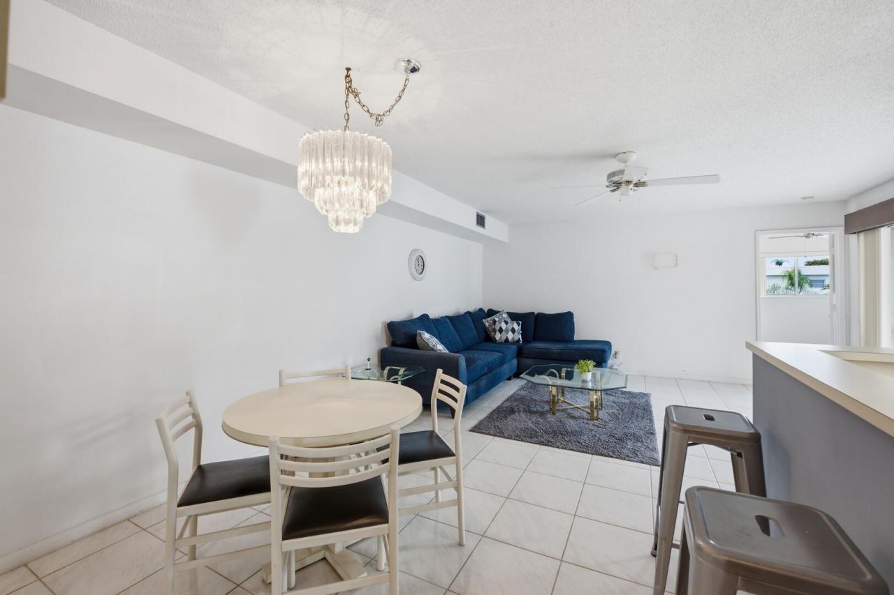 14898 Wedgefield Drive, Unit 208, Delray Beach, FL 33446 Photo