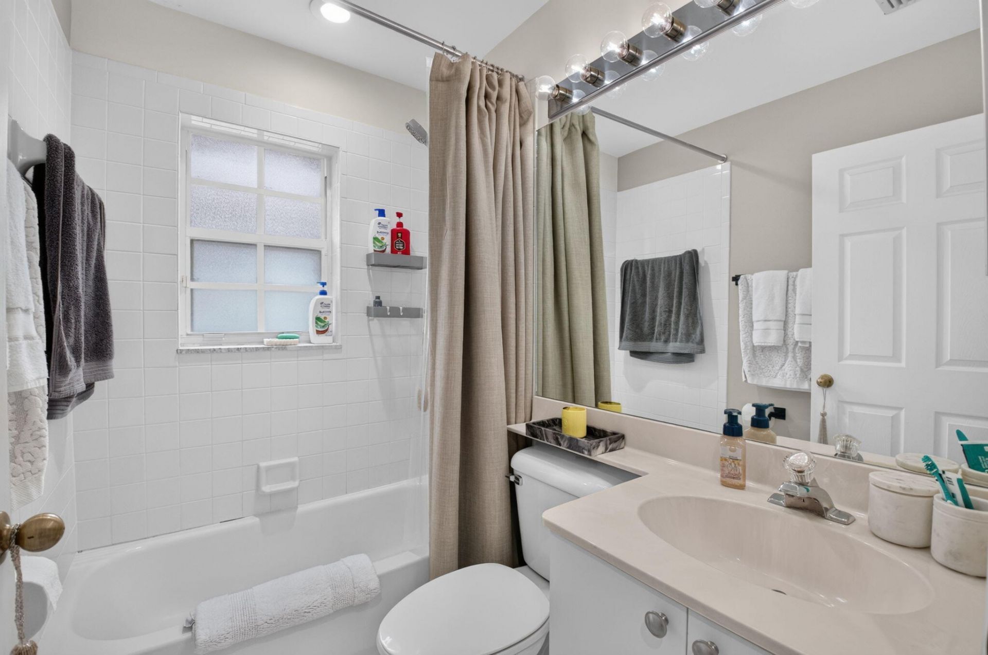 8285 Via Di Veneto, Boca Raton, FL 33496 Photo