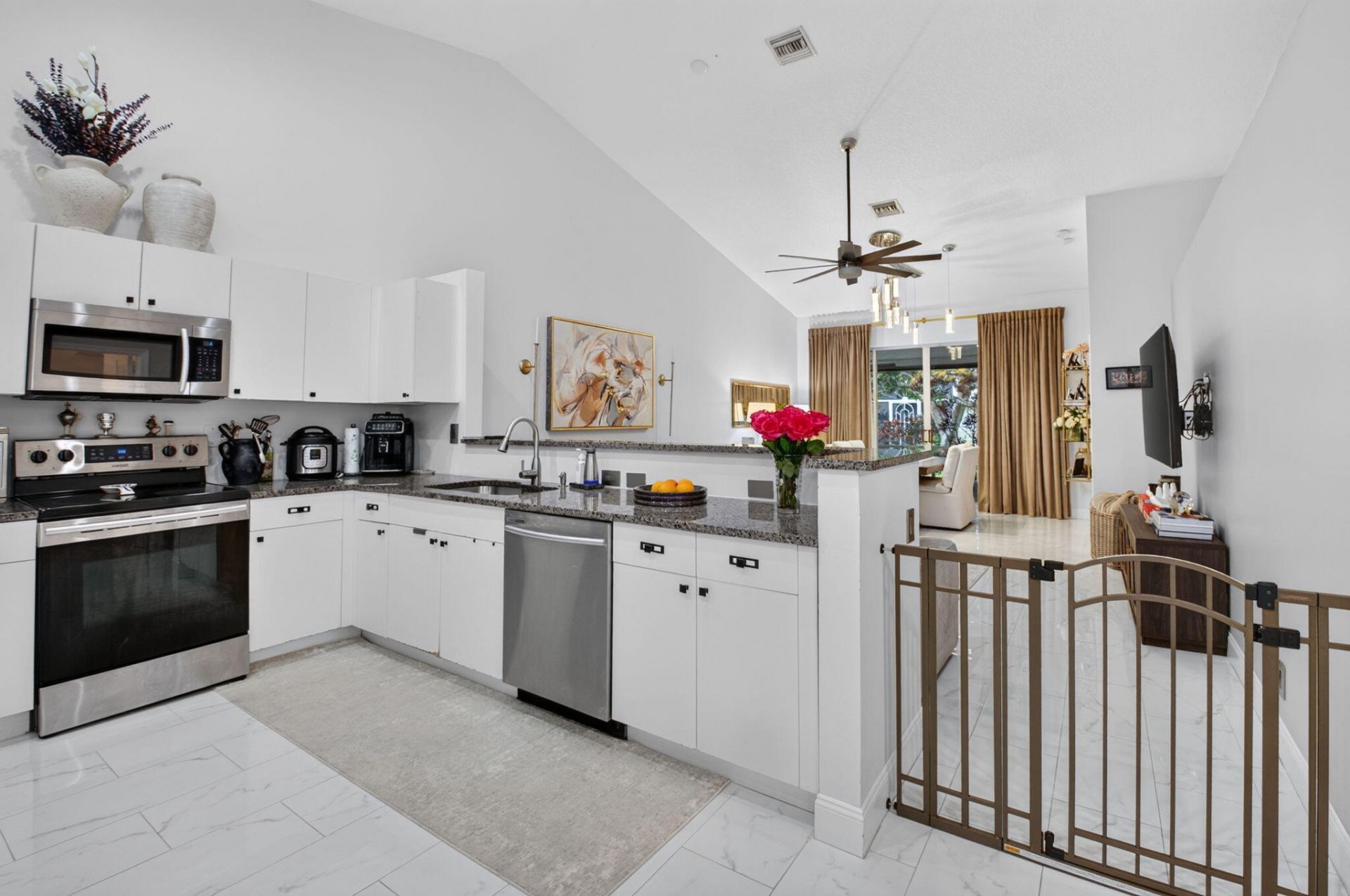 8285 Via Di Veneto, Boca Raton, FL 33496 Photo